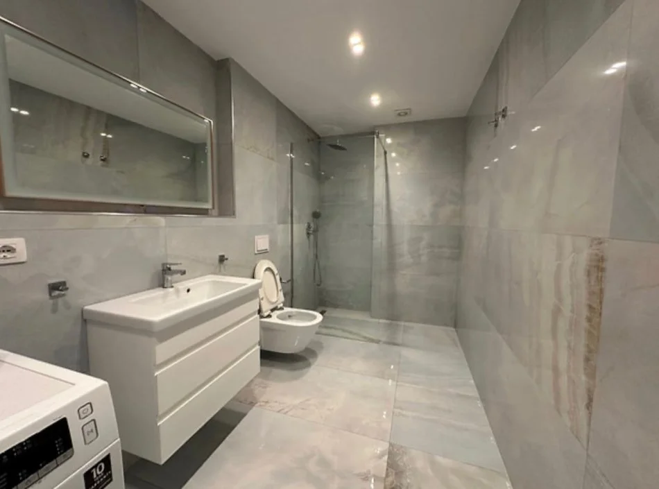 Tirane, Liste me oferta Vile 2 Katshe Kati 2, 288 m² (TEG)