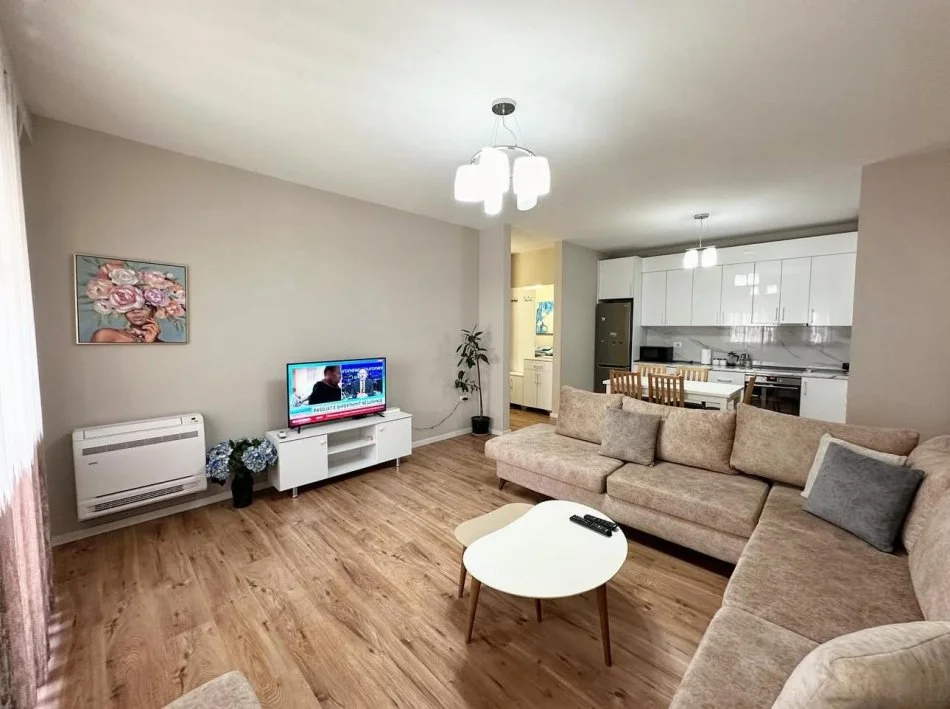 Tirane, Liste me oferta apartament 2+1+Ballkon Kati 5, 110 m² (Jordan Misja)