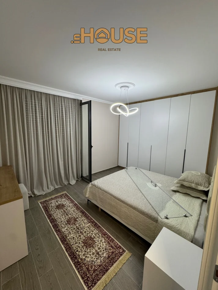 Tirane, jepet me qera apartament 2+1 Kati 7, 105 m² 750 € (Don Bosko)