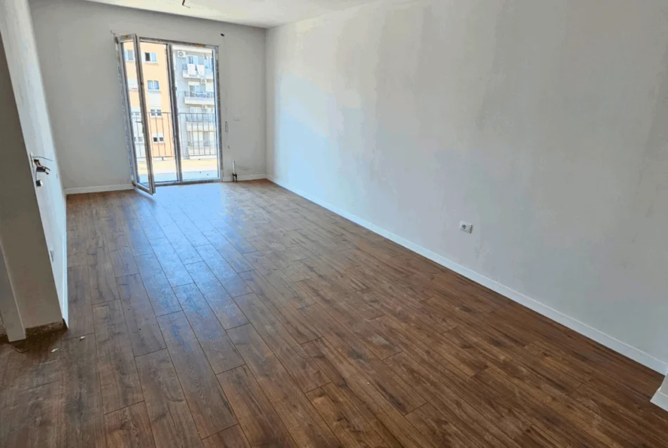 Tirane, shitet apartament 1+1 Kati 8, 66 m² 99.174 € (Bulevardi Kashar)