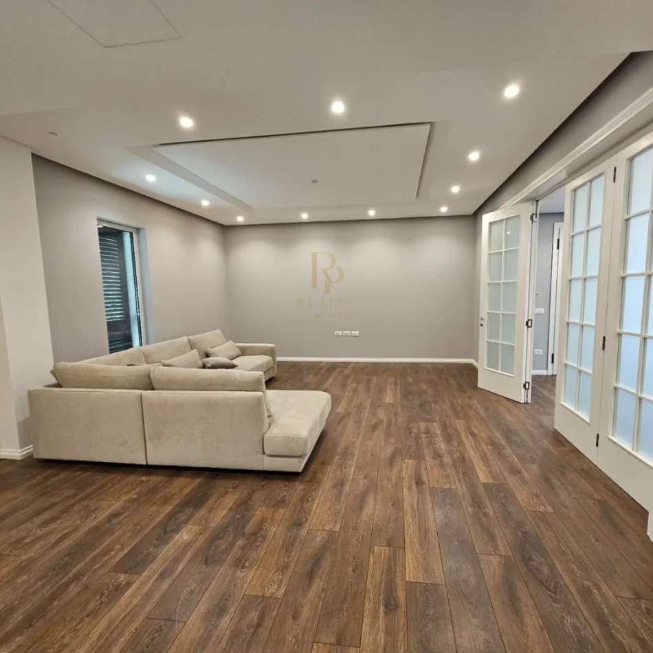 Tirane, jepet me qera Vile 5+1+Ballkon Kati 1, 803 m² 5.000 € (Akacia Hill)