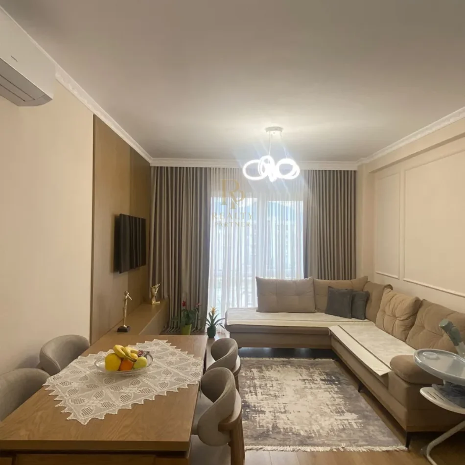 Tirane, shitet apartament 2+1+Ballkon Kati 2, 101 m² 175.100 € (Astir)