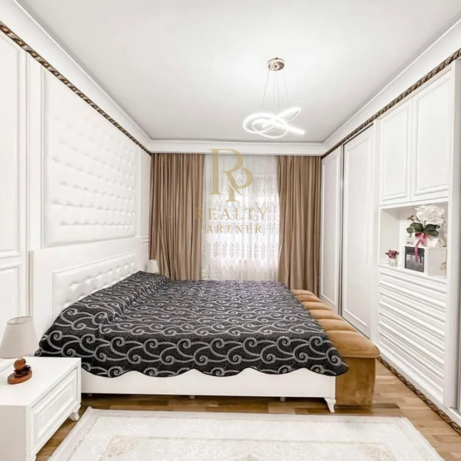 Tirane, shitet apartament 3+1+Ballkon Kati 4, 123 m² 250.000 € (Kopeshti Botanik)