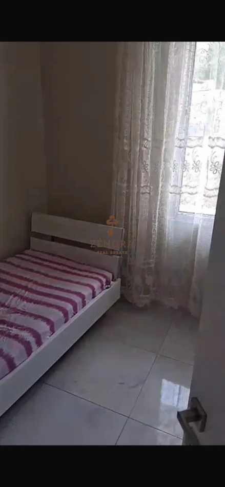 Tirane, jepet me qera apartament 3+1+Ballkon Kati 1, 134 m² 550 € (Rruga e Elbasanit)