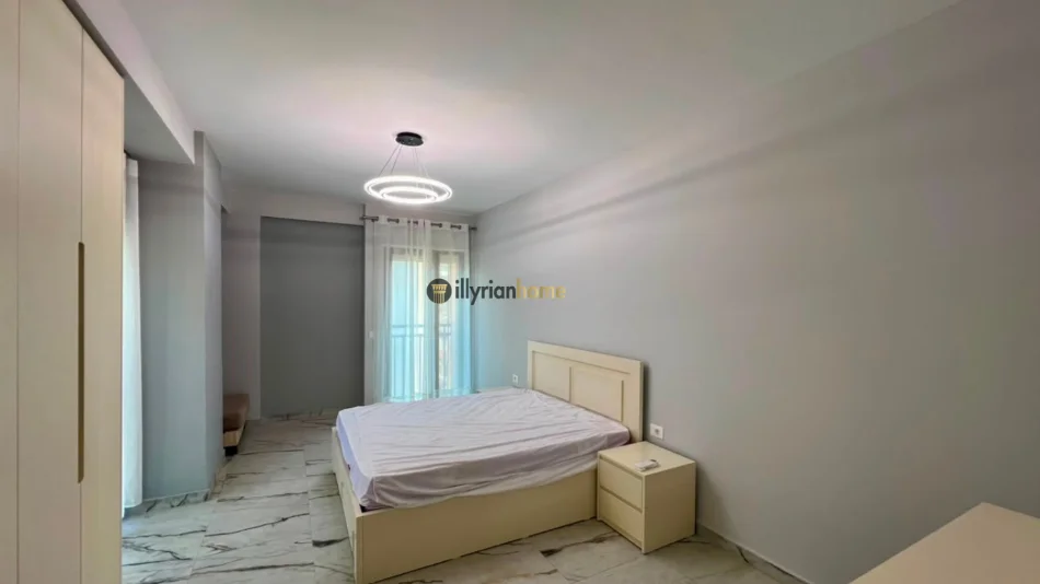 Tirane, jepet me qera apartament 1+1 Kati 3, 74 m² 700 € (Shkolla e Baletit)