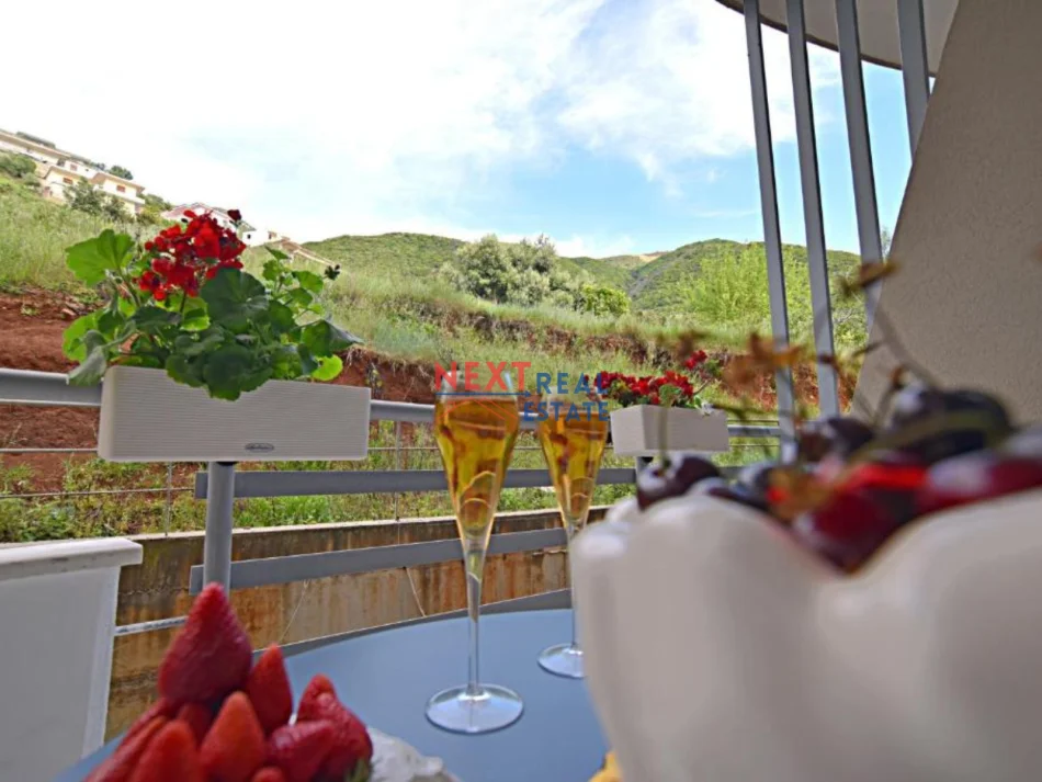 Vlore, shitet apartament 1+1+Ballkon Kati 2, 63 m² 140.400 € (UJE I FTOHTE)