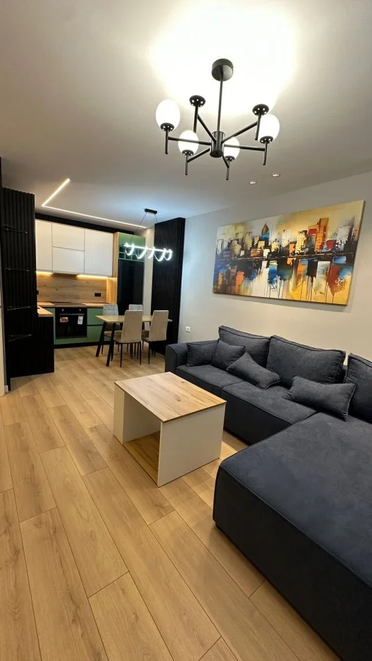 Tirane, shitet apartament 2+1+Aneks+Ballkon Kati 5, 87 m² 142.000 € (laprak)