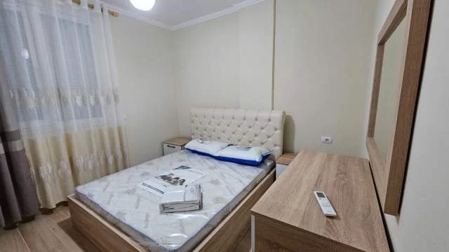 Tirane, jepet me qera apartament 2+1+BLK Kati 6, 121 m² 650 Euro (Don Bosko)