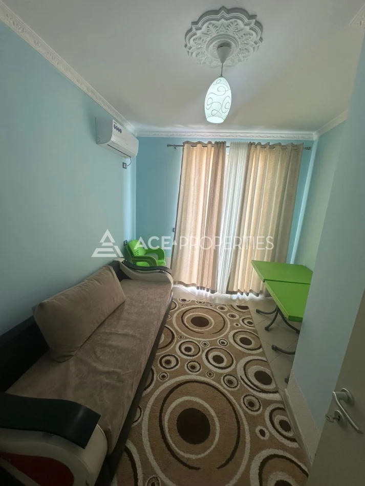 Durres, jepet me qera apartament 2+1+Ballkon Kati 9, 550 € (Plazh, Durres)