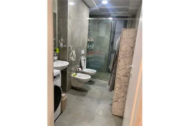 Tirane, jepet me qera apartament 2+1+BLK Kati 1, 105 m² 650 Euro (Don Bosko)