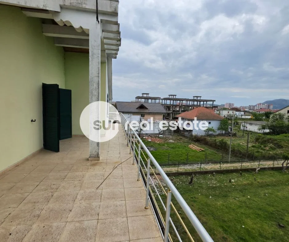 Shkoder, shitet Vile 3 Katshe Kati 1, 470 m² (DOBRAC, SHKODER)