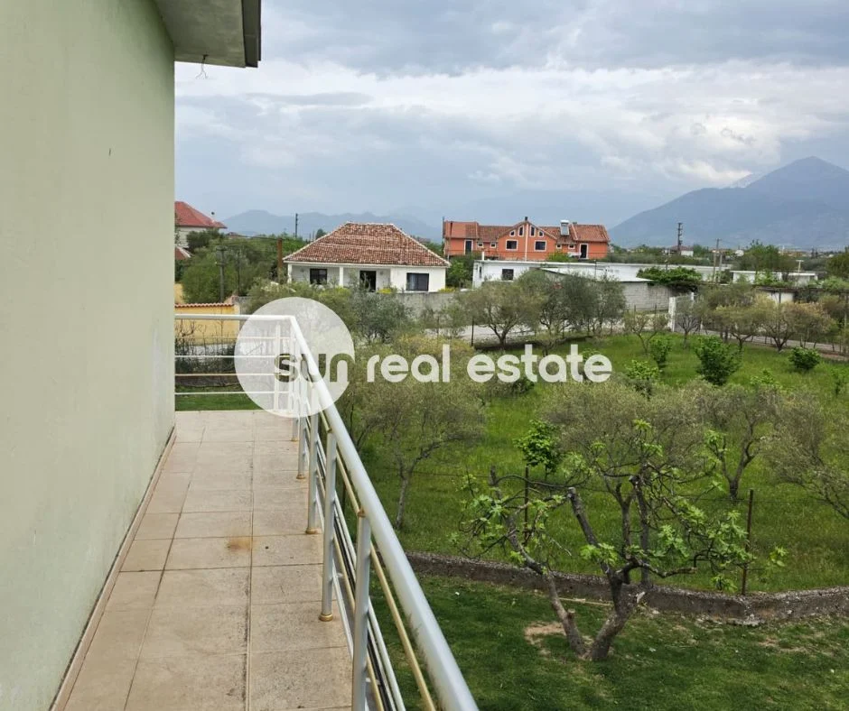 Shkoder, shitet Vile 3 Katshe Kati 1, 470 m² (DOBRAC, SHKODER)