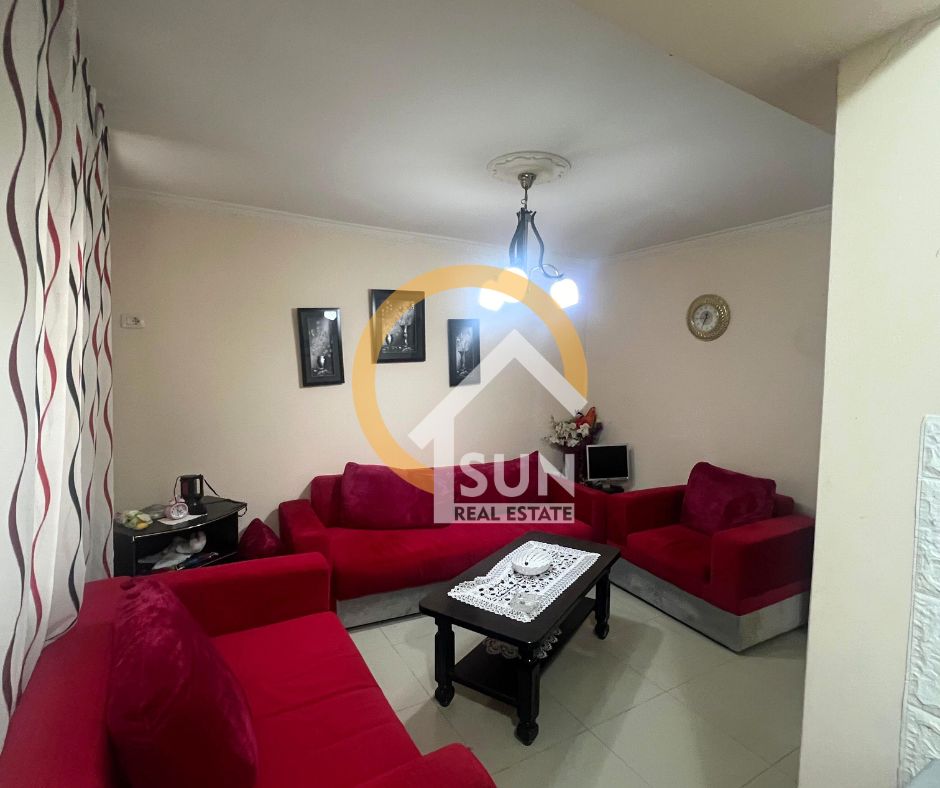 Shkoder, jepet me qera apartament 1+1 Kati 3, 56 m² (RUS, SHKODER)