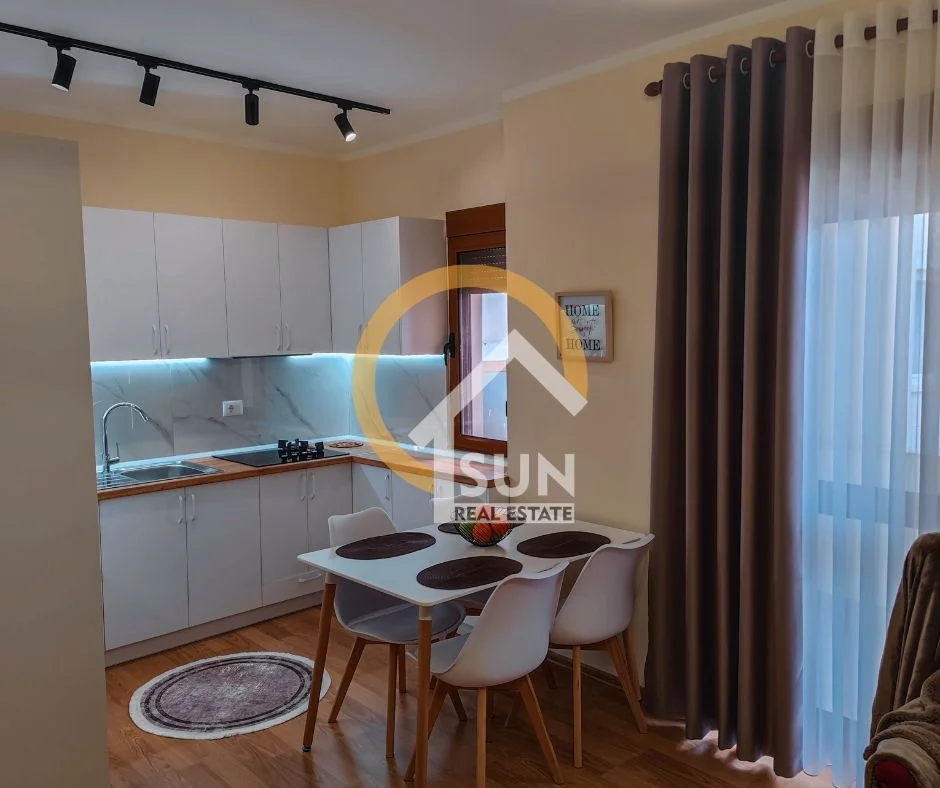 Shkoder, jepet me qera apartament 2+1 Kati 4, 87 m² 600 € (TEK MALTESER, SHKODER)