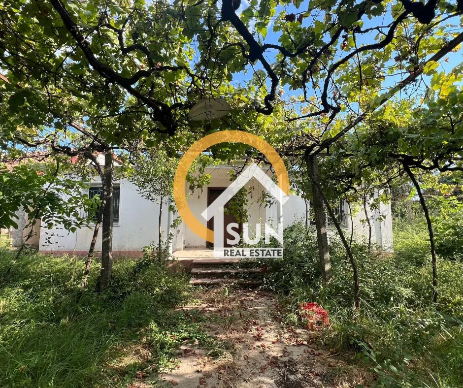 Shkoder, shitet shtepi 2+1 Kati 0, 530 m² 70.000 € (GRUDE)