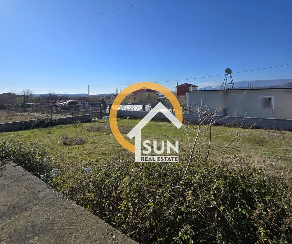 Shkoder, shitet shtepi 2 Katshe Kati 2, 6.500 m² 160.000 € (RR. SHKODER-VELIPOJE)