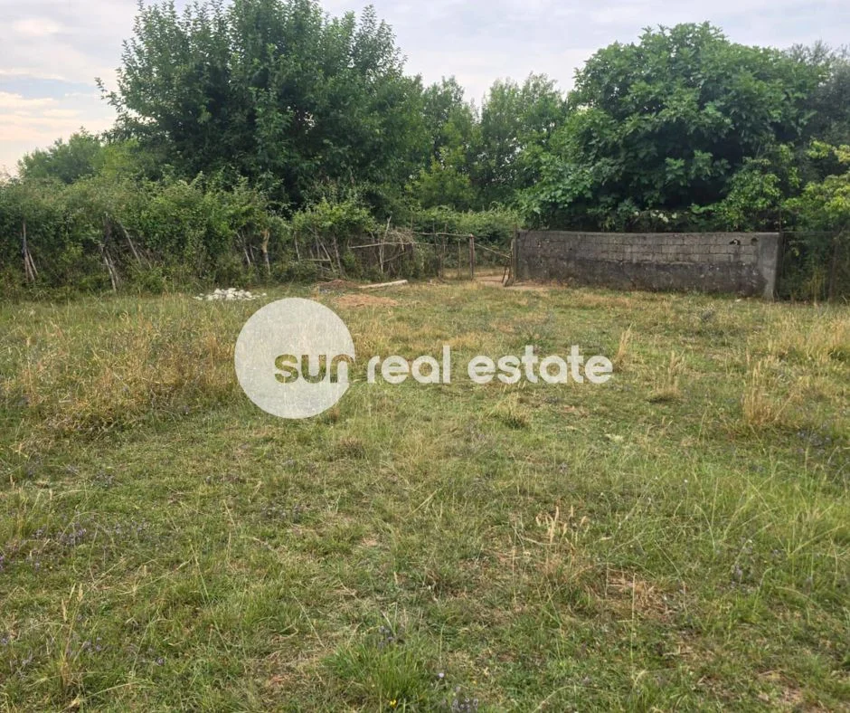 Shkoder, shitet toke , 4.800 m² 65.000 € (PRANE BYPASS, SHKODER)