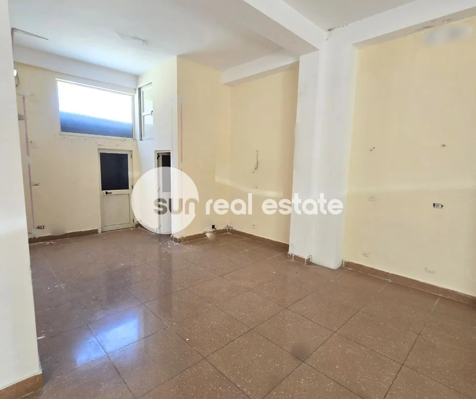 Shkoder, jepet me qera Kati 0, 130 m² (AFER MUZEUT OSO KUKA)