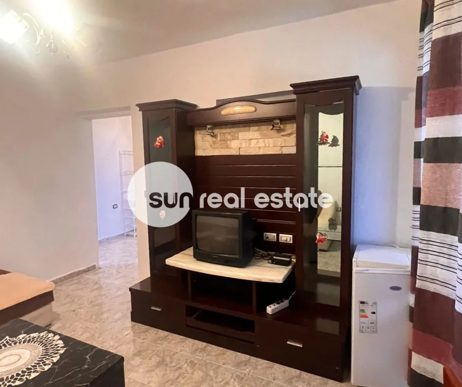 Shkoder, jepet me qera apartament 2+1 Kati 3, 65 m² (QENDER)