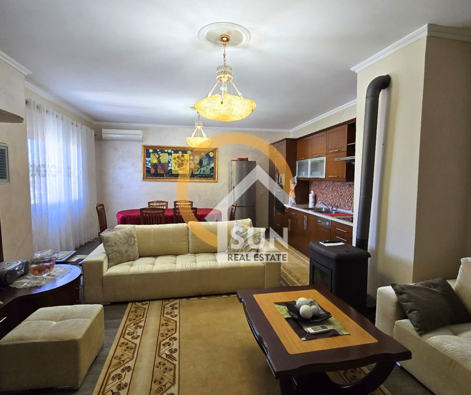 Shkoder, shitet apartament 2+1+Ballkon Kati 3, 103 m² (RR. MBRETI GENT, XHABIJE)