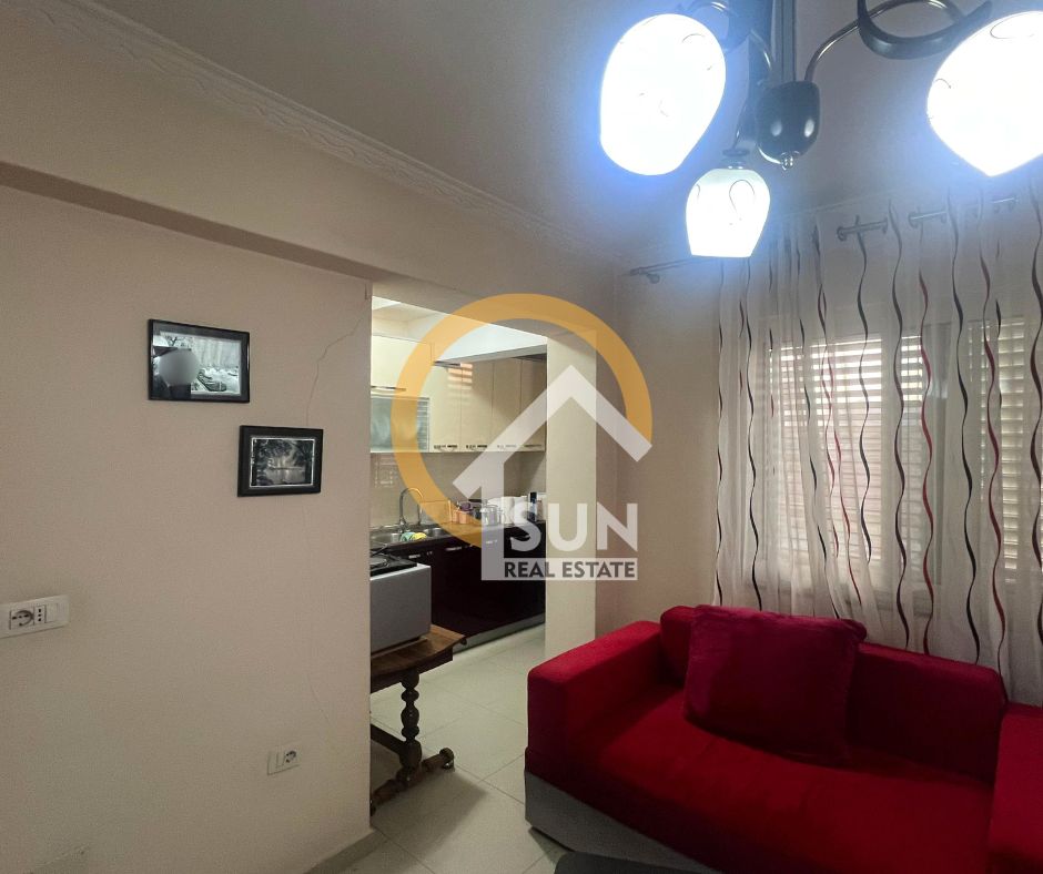 Shkoder, jepet me qera apartament 1+1 Kati 3, 56 m² (RUS, SHKODER)