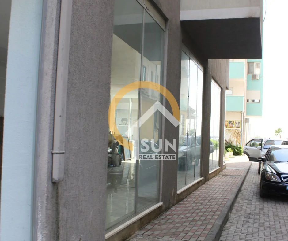 Shkoder, shitet ambjent biznesi , Kati 0, 138 m² 190,000 € (SHENGJIN)