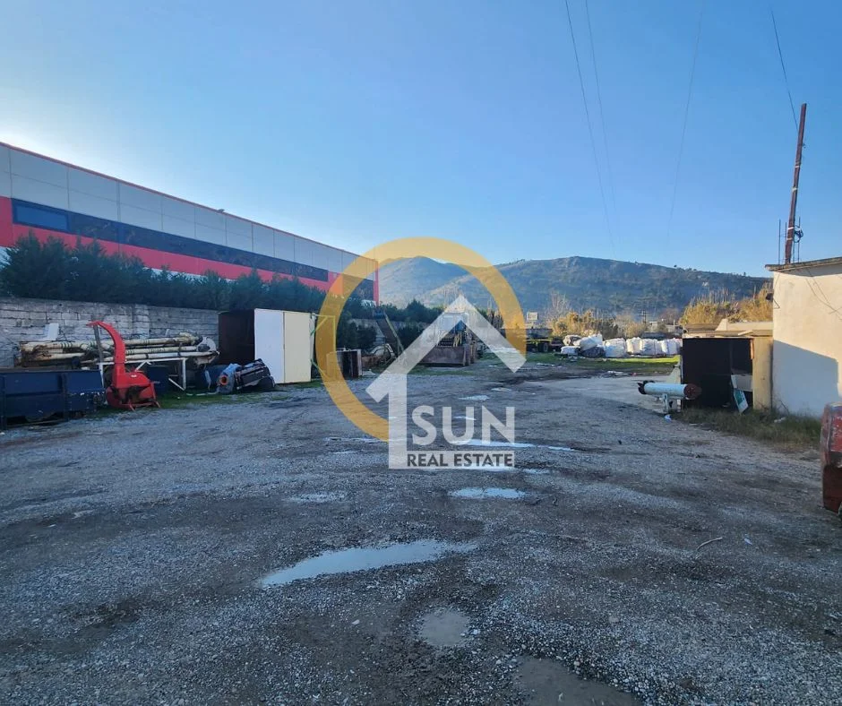 Shkoder, shitet toke , 8.607 m² (RR. BEXHENE, SHKODER)