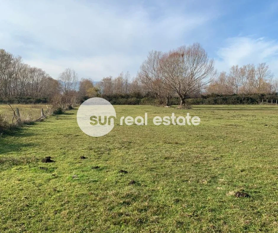 Shkoder, shitet toke , 4.000 m² 55.000 € 