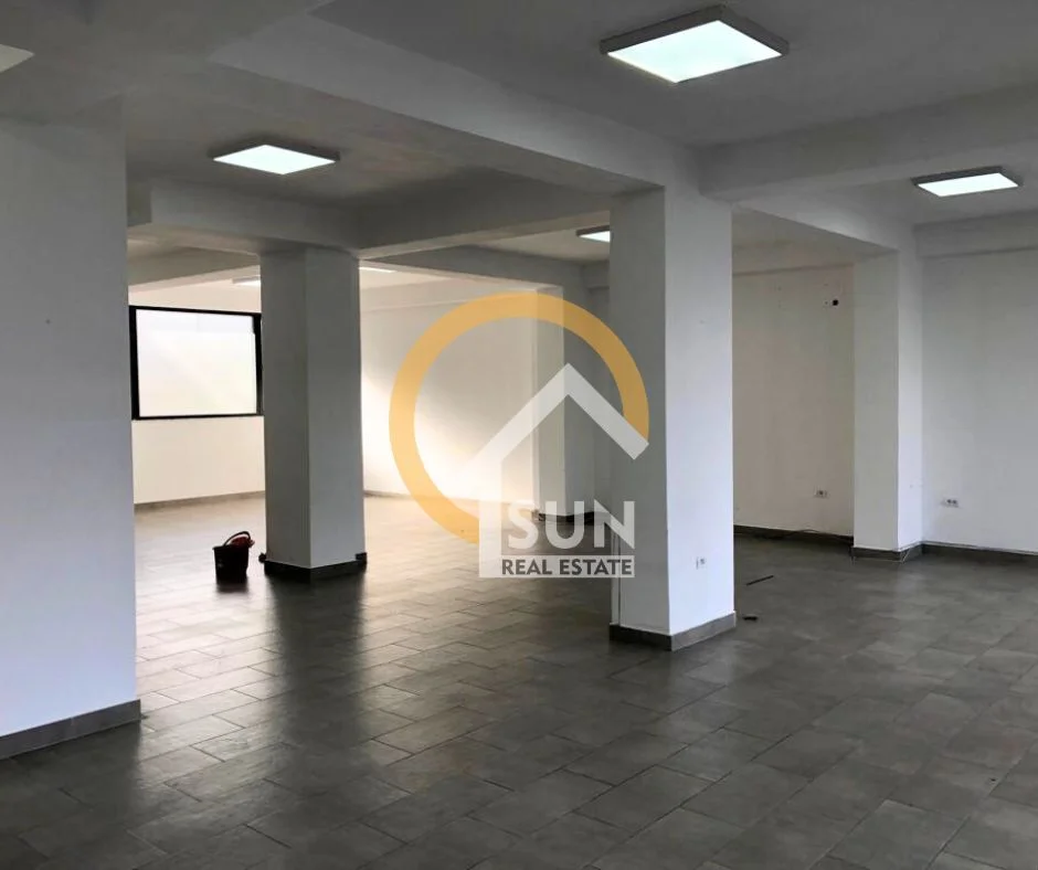 Shkoder, shitet ambjent biznesi Kati 0, 197 m² (PARRUCE, SHKODER)