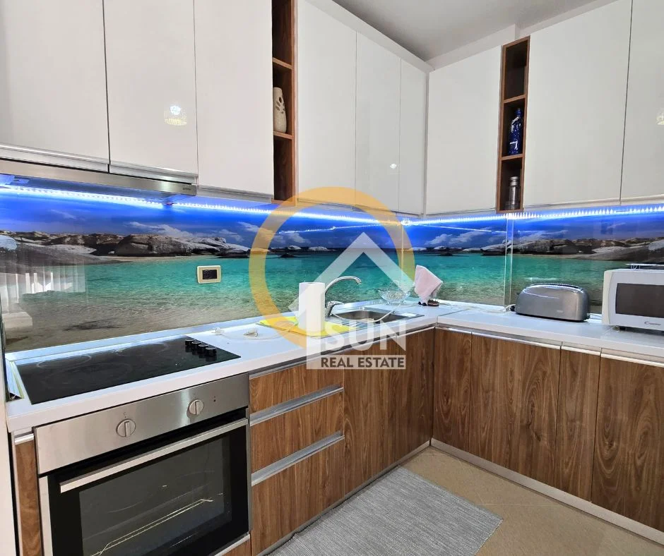 Shengjin, shitet apartament 1+1+Ballkon Kati 8, 70 m² 90.000 € (SHENGJIN)