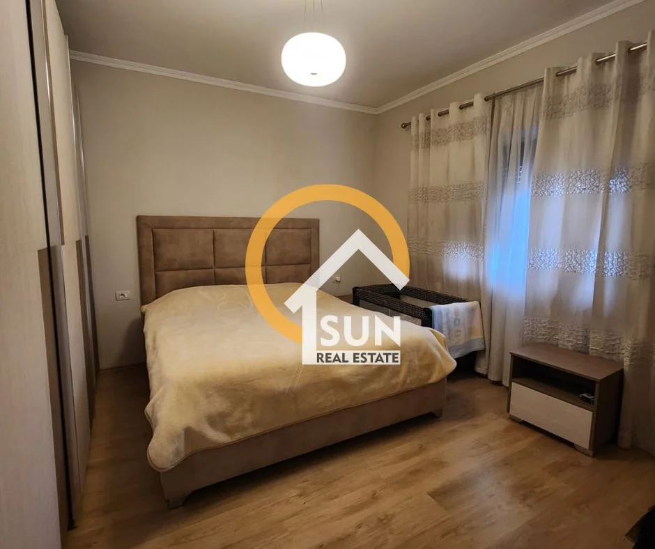 Shkoder, shitet Vile 2+1+Ballkon Kati 0, 1.000 m² 190.000 € (KIRAS, SHKODER)