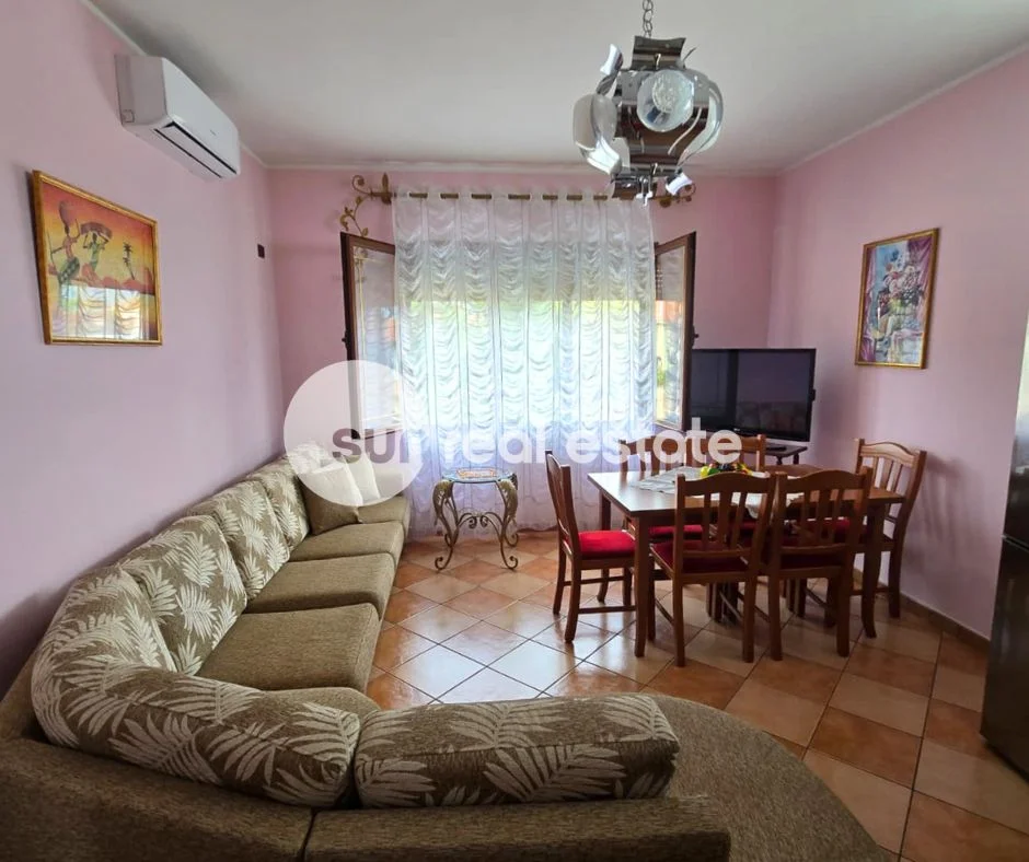 Shkoder, jepet me qera shtepi 3 Katshe Kati 0, 121 m² 1.100 € (L. AHMET HAXHIA)