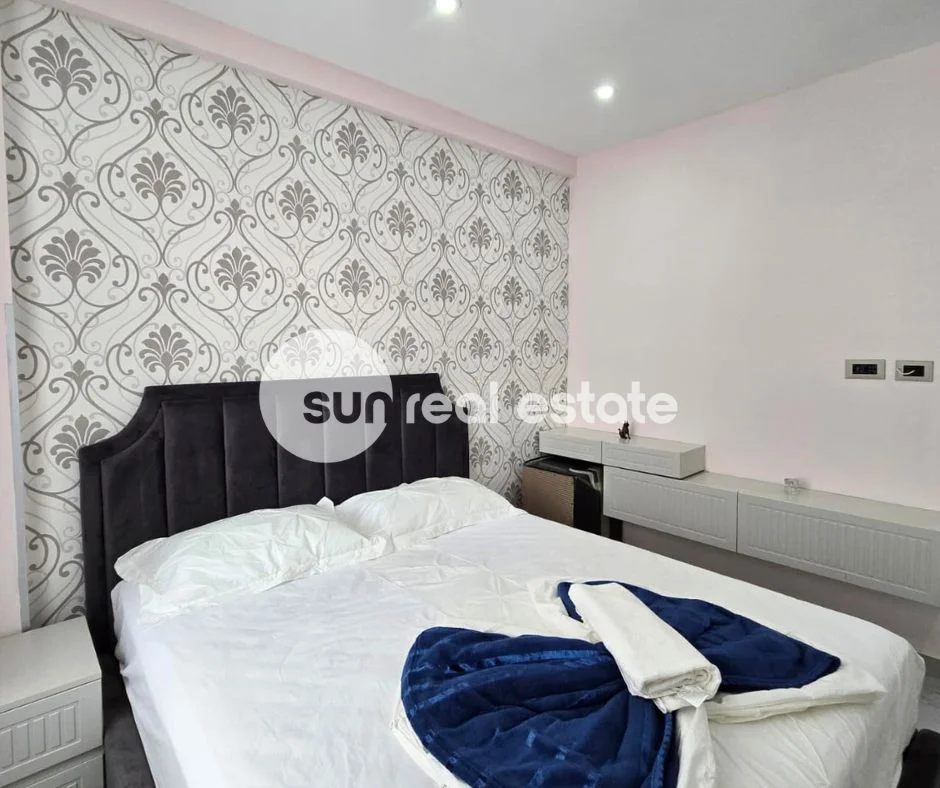 Shkoder, jepet me qera apartament 2+1+Ballkon Kati 1, 102 m² 750 € (SHKODER)