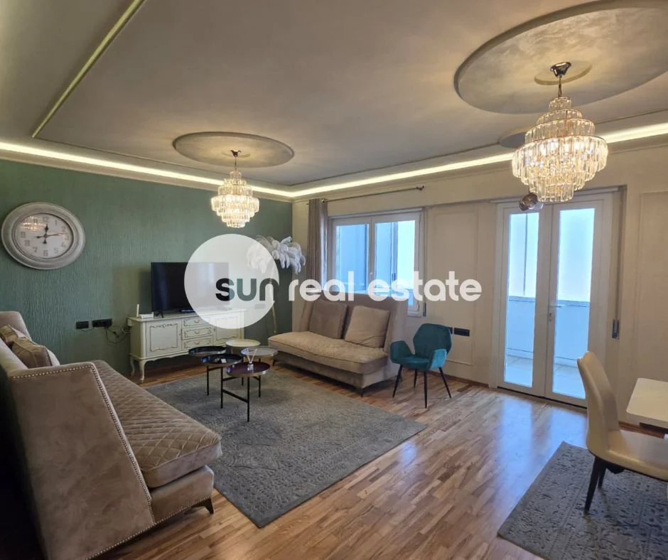 Shkoder, jepet me qera apartament 1+1+Ballkon Kati 4, 106 m² 600 € (DERGUT)