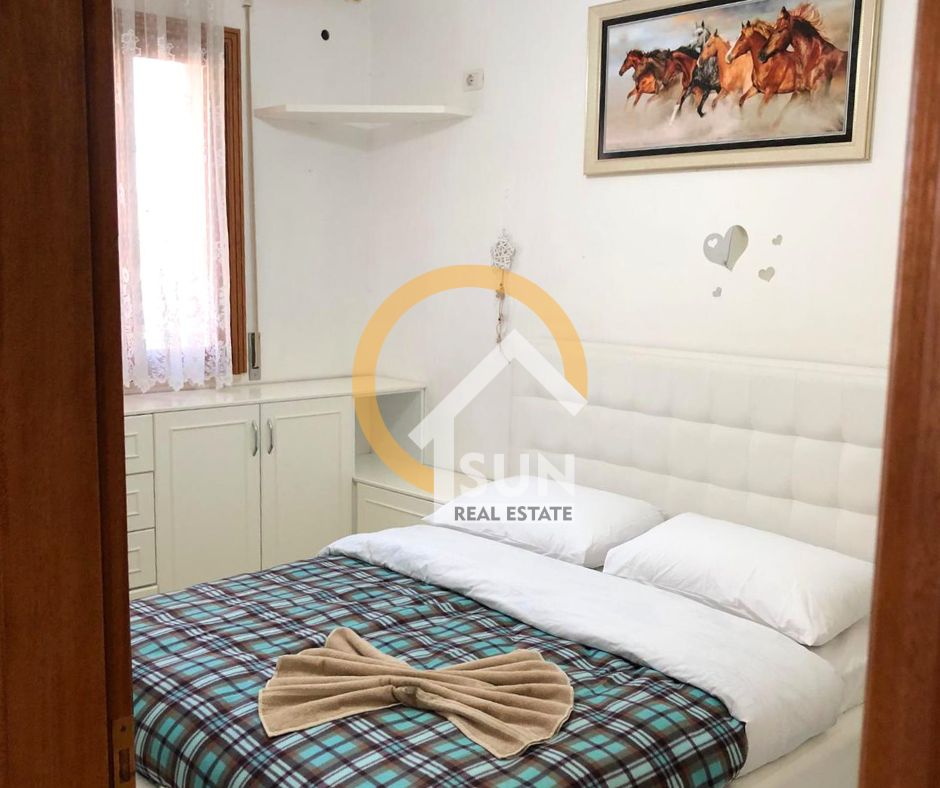 Shkoder, jepet me qera apartament 1+1+Ballkon Kati 6, 96 m² 500 € (rr. GEREJ)