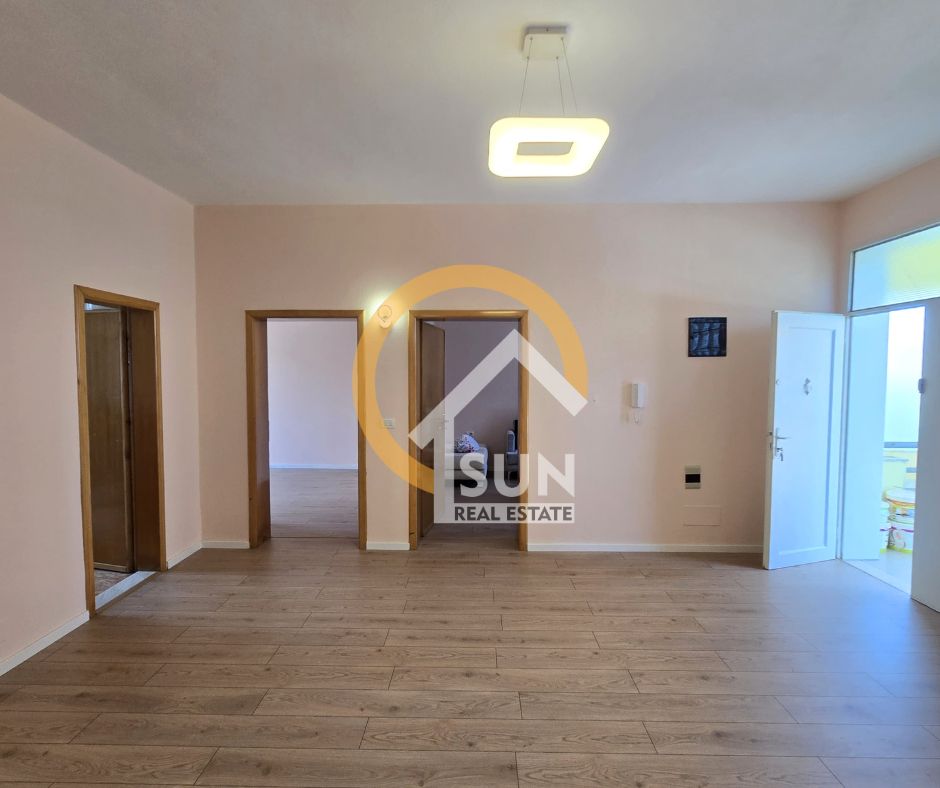 Shkoder, jepet me qera shtepi 2+1 Kati 2, 120 m² 