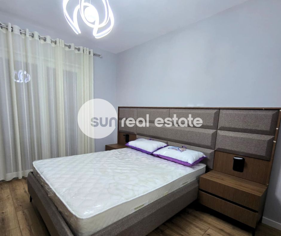 Shkoder, jepet me qera apartament 2+1+Ballkon Kati 4, 110 m² 600 € (ZDRALE)
