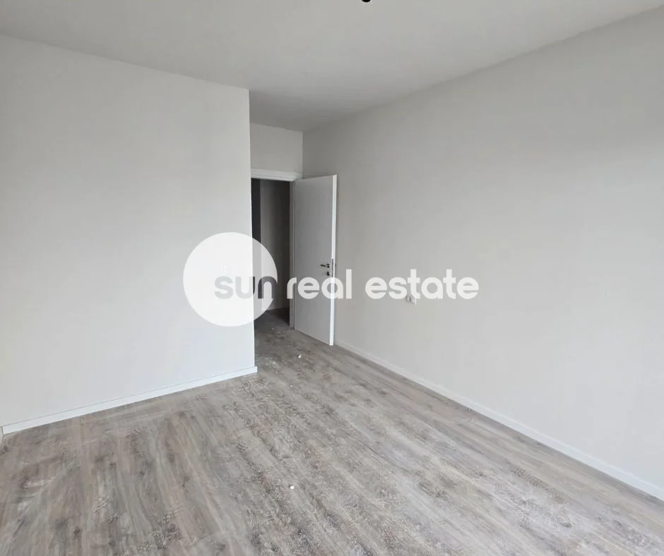 Tirane, shitet apartament 2+1+Ballkon Kati 4, 107 m² (LAPRAKE)