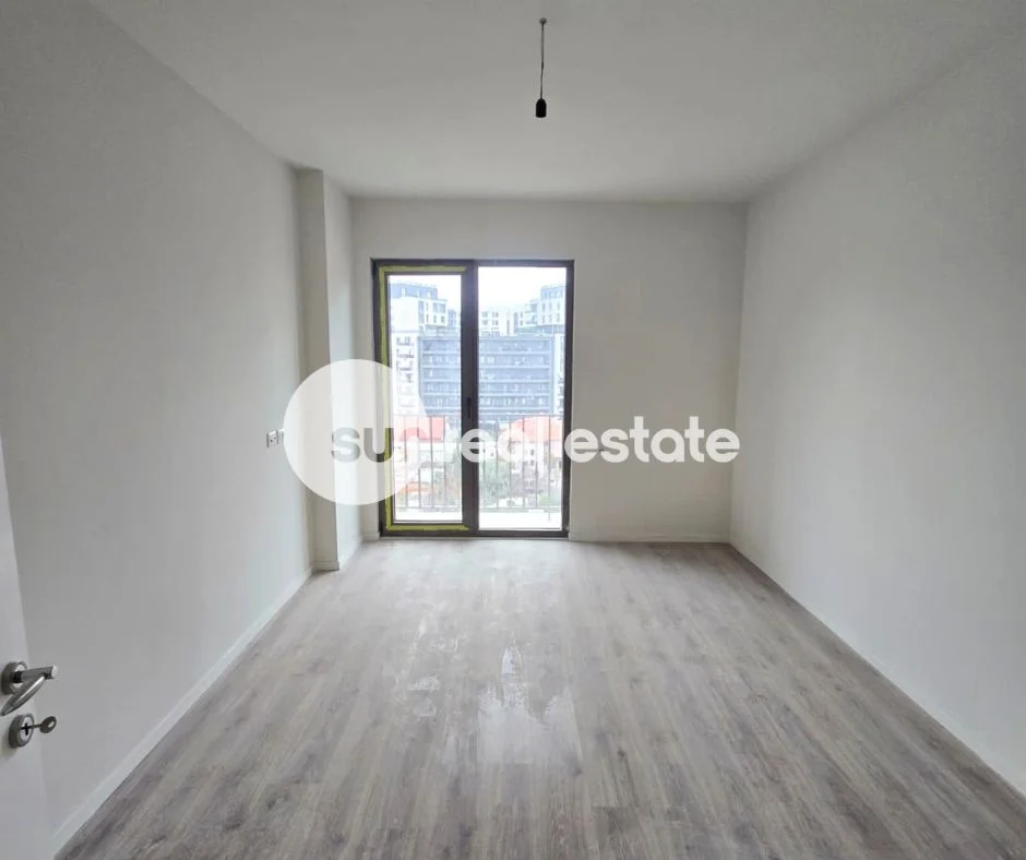 Tirane, shitet apartament 2+1+Ballkon Kati 4, 107 m² (LAPRAKE)