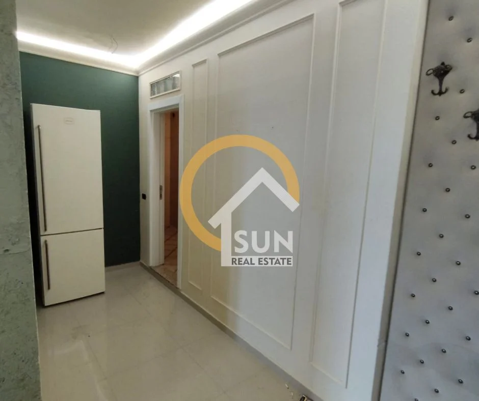 Shkoder, jepet me qera apartament 1+1+Ballkon Kati 5, 106 m² 400 € (DERGUT)