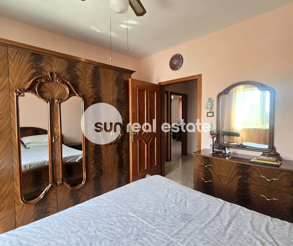 Shkoder, shitet apartament 2+1+Ballkon Kati 5, 70 m² 55.000 € (PERBALLE VORREVE KATOLIKE)