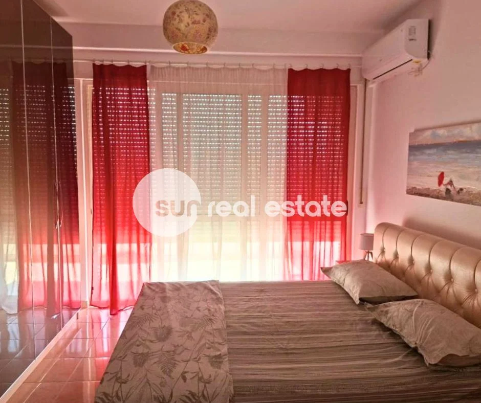 Shkoder, jepet me qera apartament 1+1+Ballkon Kati 7, 73 m² 500 € (URA DERVISHBEG)