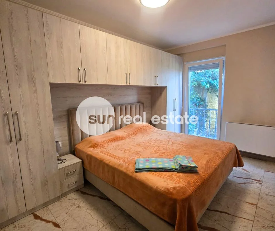Shkoder, jepet me qera apartament 2+1+Ballkon Kati 0, 92 m² 