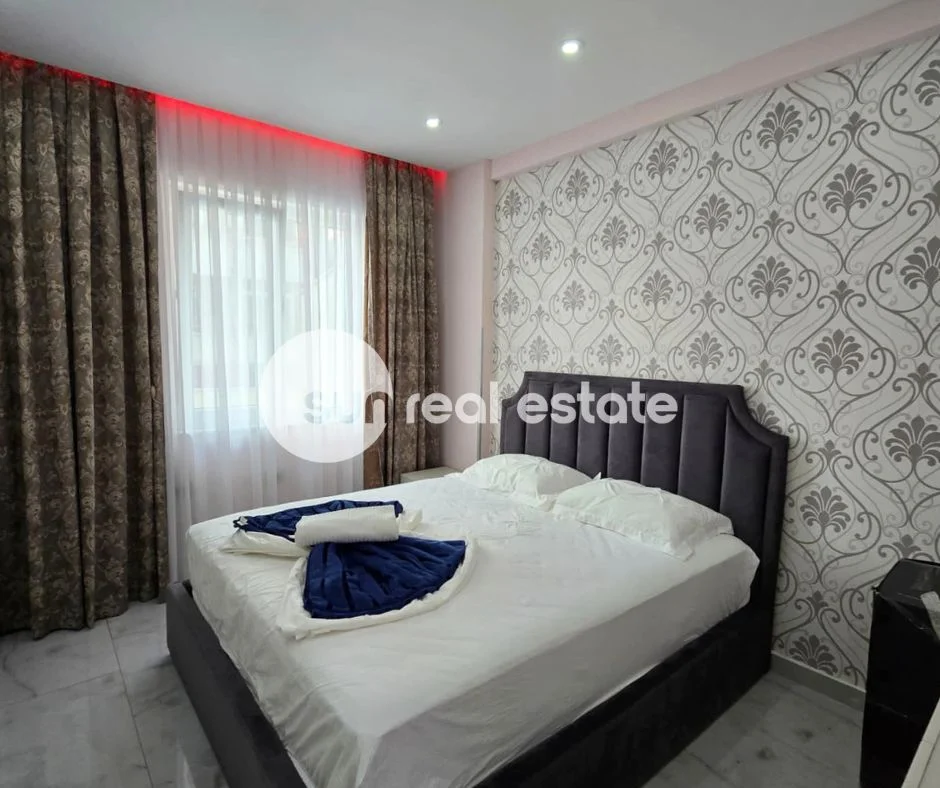 Shkoder, jepet me qera apartament 2+1+Ballkon Kati 1, 102 m² 750 € (SHKODER)