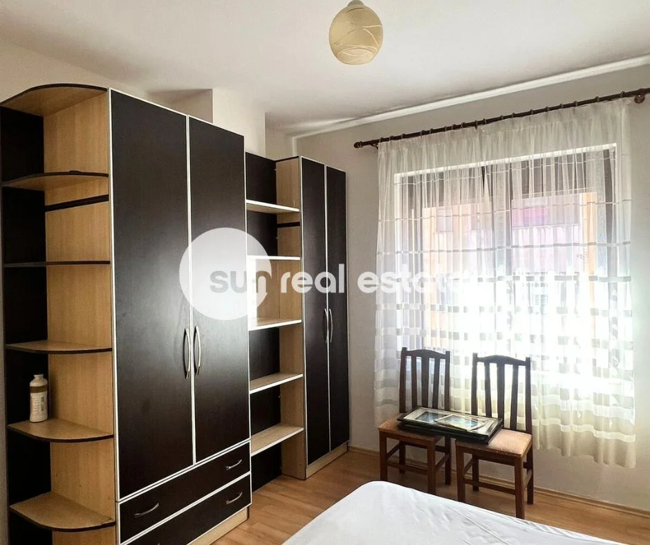 Shkoder, jepet me qera apartament 1+1+Ballkon Kati 5, 64 m² (PARRUCE)