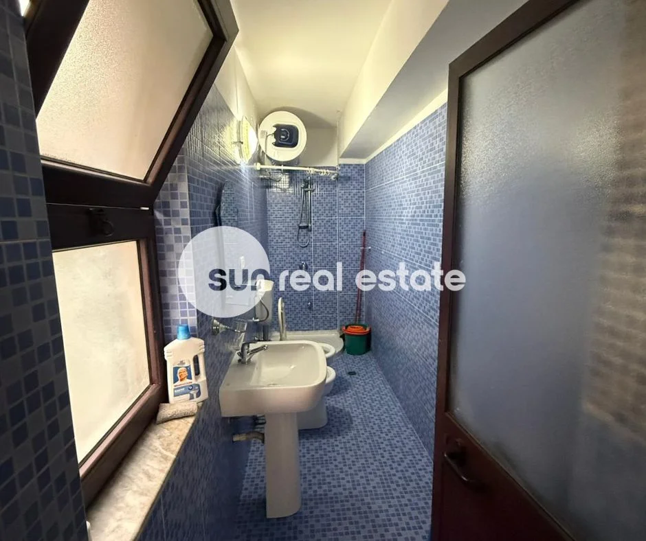 Shkoder, jepet me qera apartament 1+1 Kati 0, 70 m² (AFER TRUMES, SHKODER)