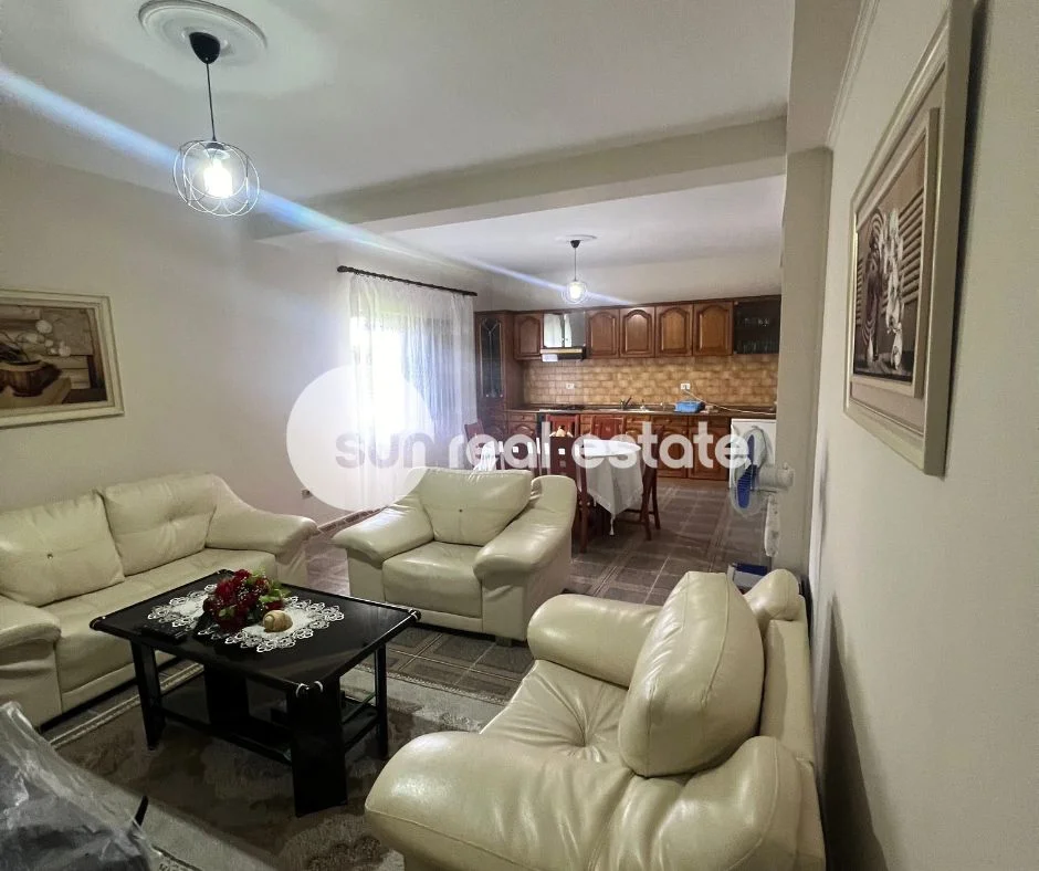 Velipoje, shitet Vile 3 Katshe Kati 0, 760 m² 350.000 € (VELIPOJE)