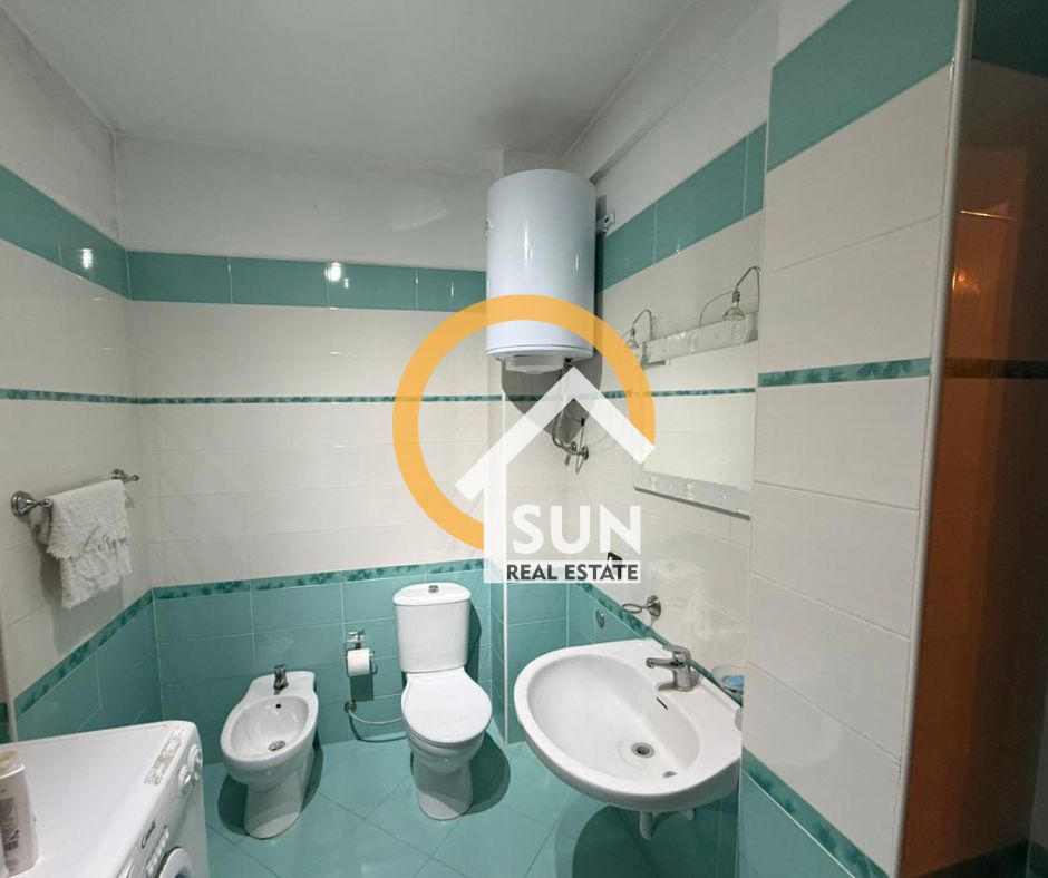 Shkoder, jepet me qera apartament 1+1+Ballkon Kati 2, 80 m² 300 € (RR. AT GJERGJ FISHTA)