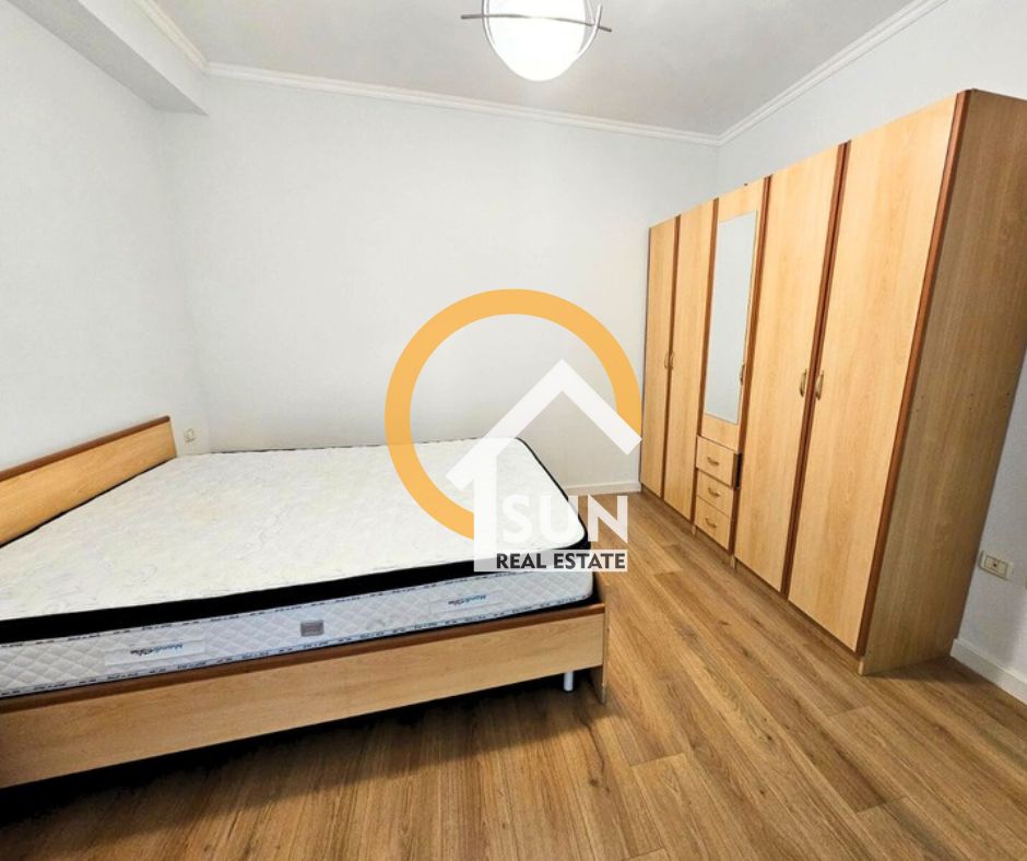 Shkoder, jepet me qera apartament 1+1+Ballkon Kati 2, 65 m² (rr. PAZARIT)
