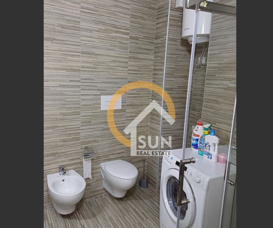 Shkoder, jepet me qera apartament 2+1+Ballkon Kati 2, 110 m² (RR. LUDOVIK SARACI)